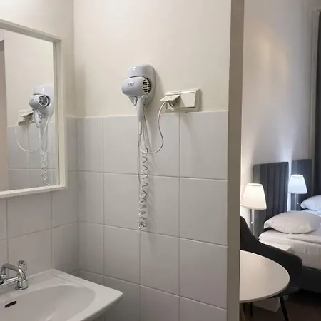 Mazowiecki Wow Hotel *