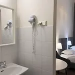 Mazowiecki Wow Hotel *