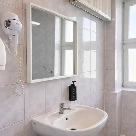 Mazowiecki Wow Hotel Warschau