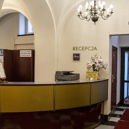 Mazowiecki Warszawa