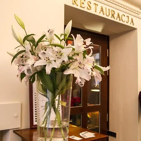 Mazowiecki Wow Hotell *