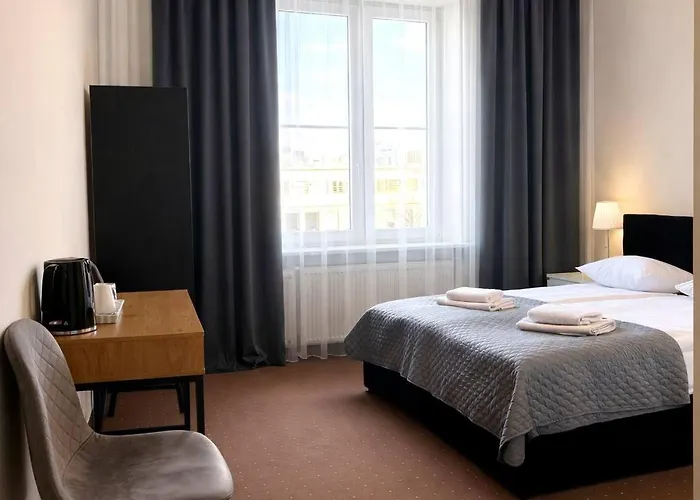 酒店 Mazowiecki Wow