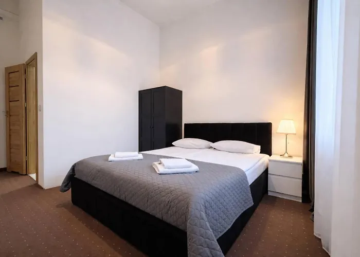 Mazowiecki Wow Hotel *