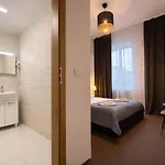 Mazowiecki Wow Szálloda Varsó